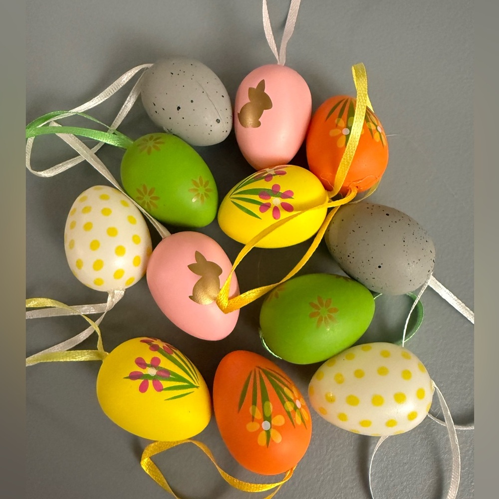 12Pcs Mini Easter Decorations Plastic Eggs Ornaments Colorful Easter Egg Hunt